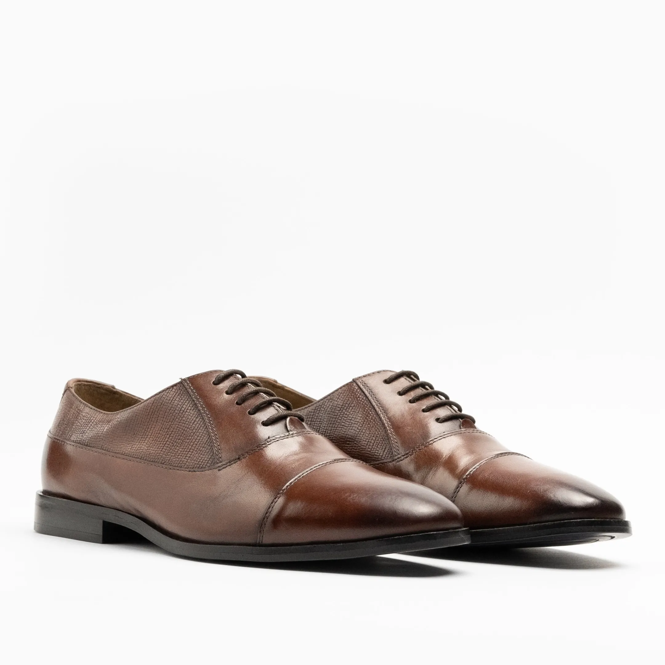 Cheap Walk London Florence Oxford Toe Cap Shoe Brown